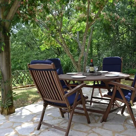 La Truffiere Lovely Well Equipped House Apartment *