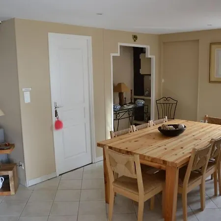 La Truffiere Lovely Well Equipped House Apartment